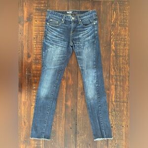 Mossimo denim boyfriend jeans in distressed wash. Size 0. EUC.